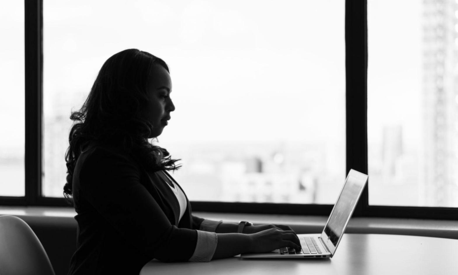 Ambiente de aprendizaje colaborativo en finanzas